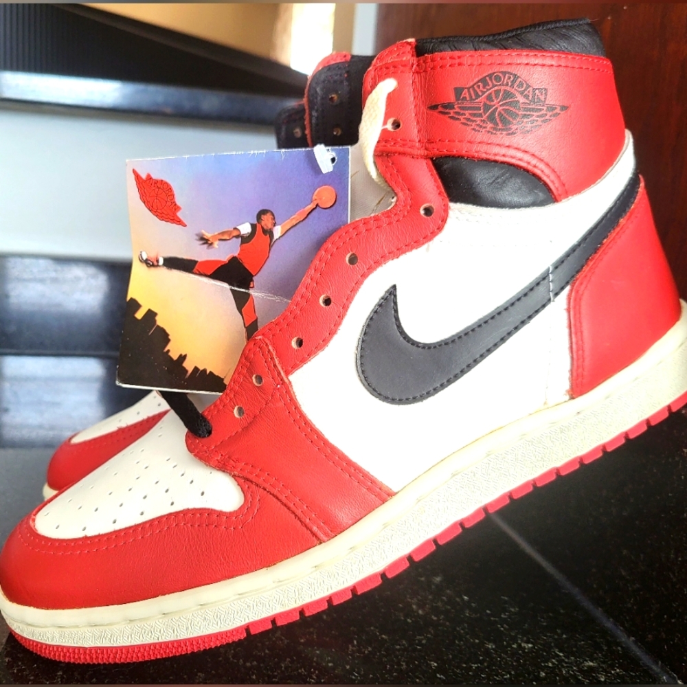 Deadstock 1985 Air Jordan 1 Chicago sz. 10